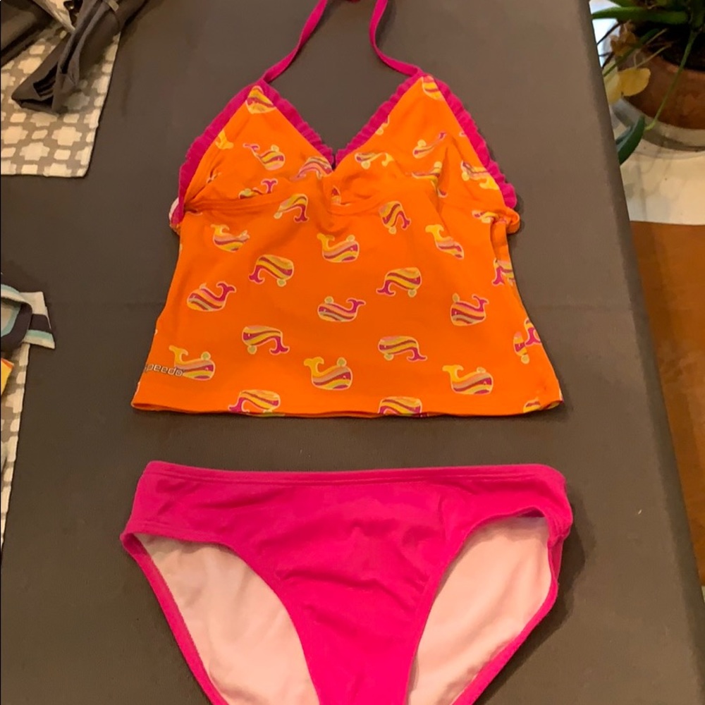 Cute girls size 14 Speedo tankini!